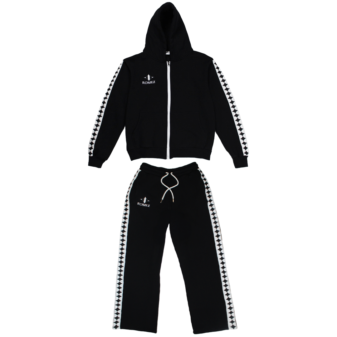 Black Cozy Sweatsuit