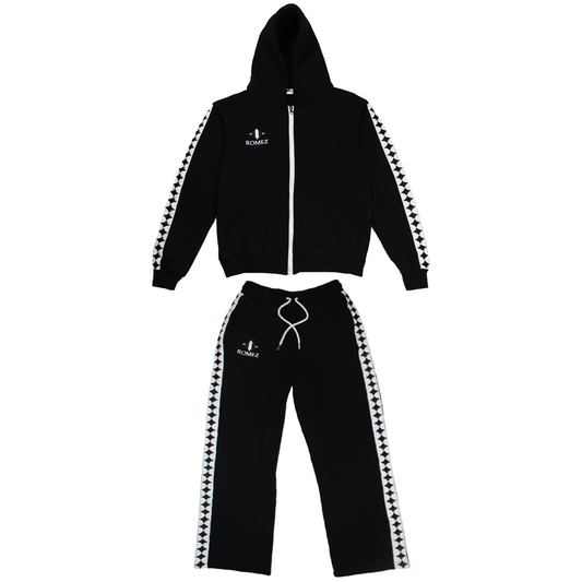 Black Cozy Sweatsuit
