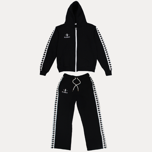 Black Cozy Sweatsuit